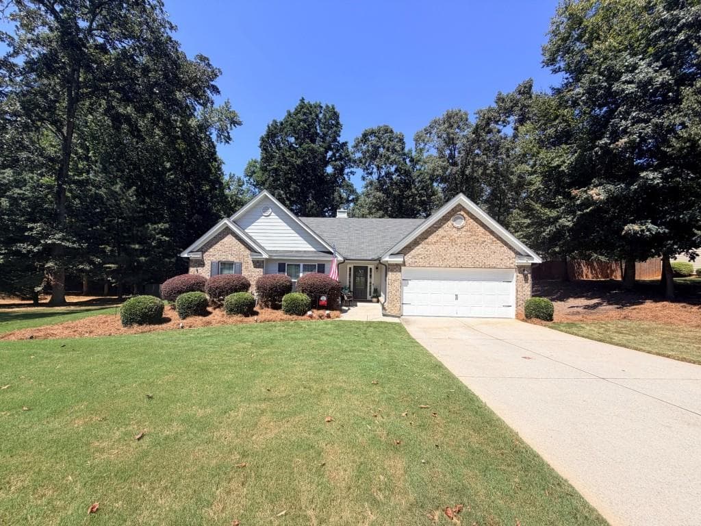 4 bedroom, 2 bathroom, 2,304 sq ft single family residence under contract at 1750 Satilla Drive, Winder, GA 30680