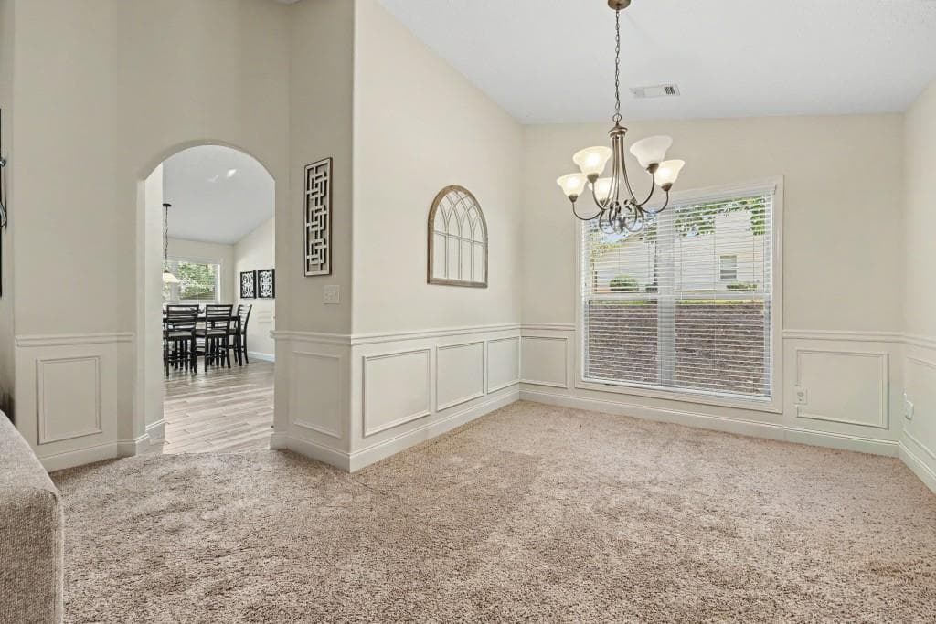 4 bedroom, 2 bathroom, 2,304 sq ft single family residence under contract at 1750 Satilla Drive, Winder, GA 30680 — photo 8