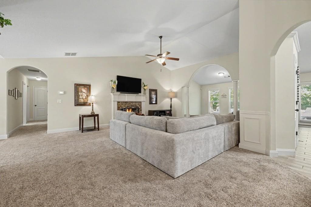4 bedroom, 2 bathroom, 2,304 sq ft single family residence under contract at 1750 Satilla Drive, Winder, GA 30680 — photo 5