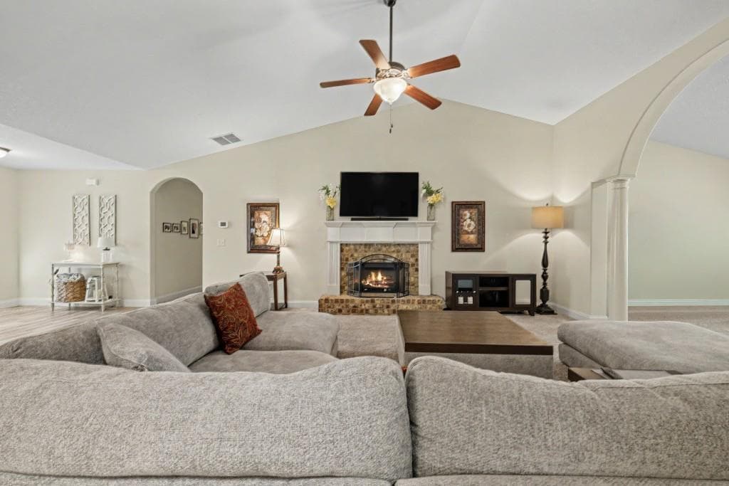 4 bedroom, 2 bathroom, 2,304 sq ft single family residence under contract at 1750 Satilla Drive, Winder, GA 30680 — photo 6