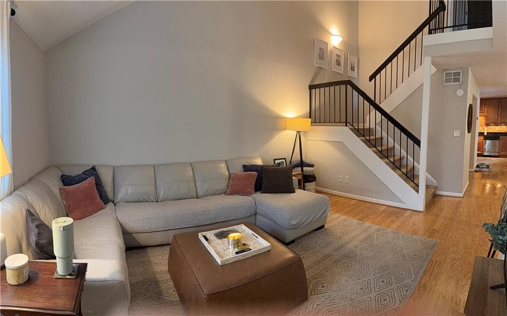 2 bedroom, 3 bathroom, 1,290 sq ft condominium for sale at 1468 Briarwood Road 1605, Atlanta, GA 30319 — photo 6