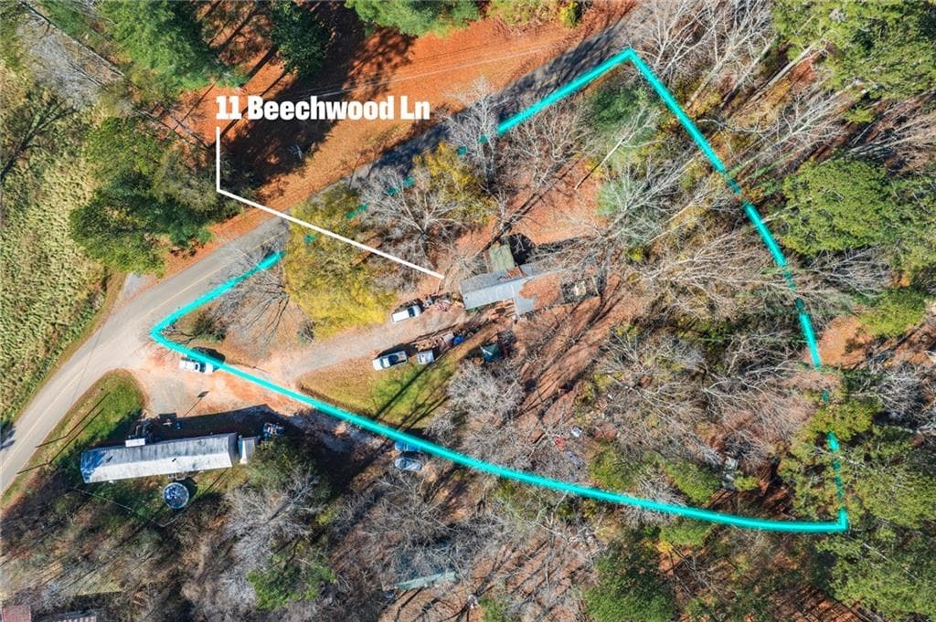 2 bedroom, 1 bathroom, 900 sq ft single family residence for sale at 11 Beechwood Lane, Jasper, GA 30143 — photo 2