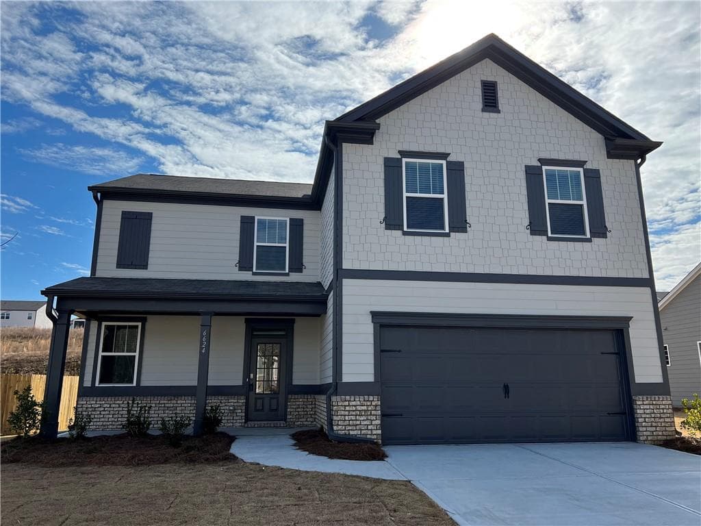 4 bedroom, 3 bathroom, 2,176 sq ft single family residence for rent at 6624 Bluffview Drive, Douglasville, GA 30134 for $2,350 a month