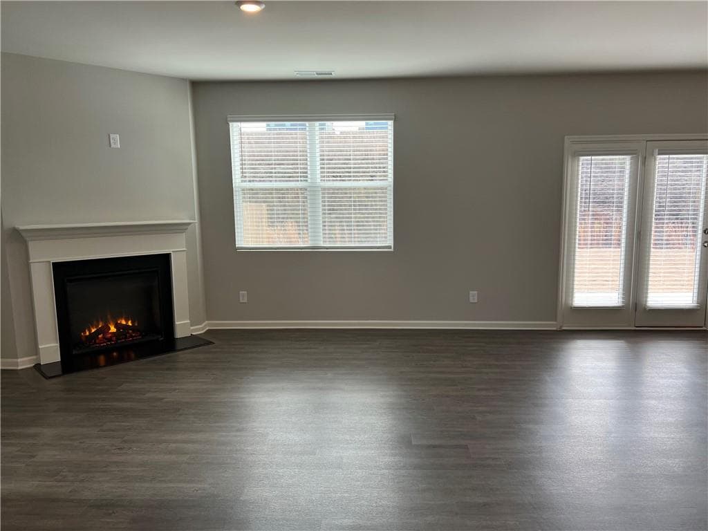 4 bedroom, 3 bathroom, 2,176 sq ft single family residence for rent at 6624 Bluffview Drive, Douglasville, GA 30134 for $2,350 a month — photo 5