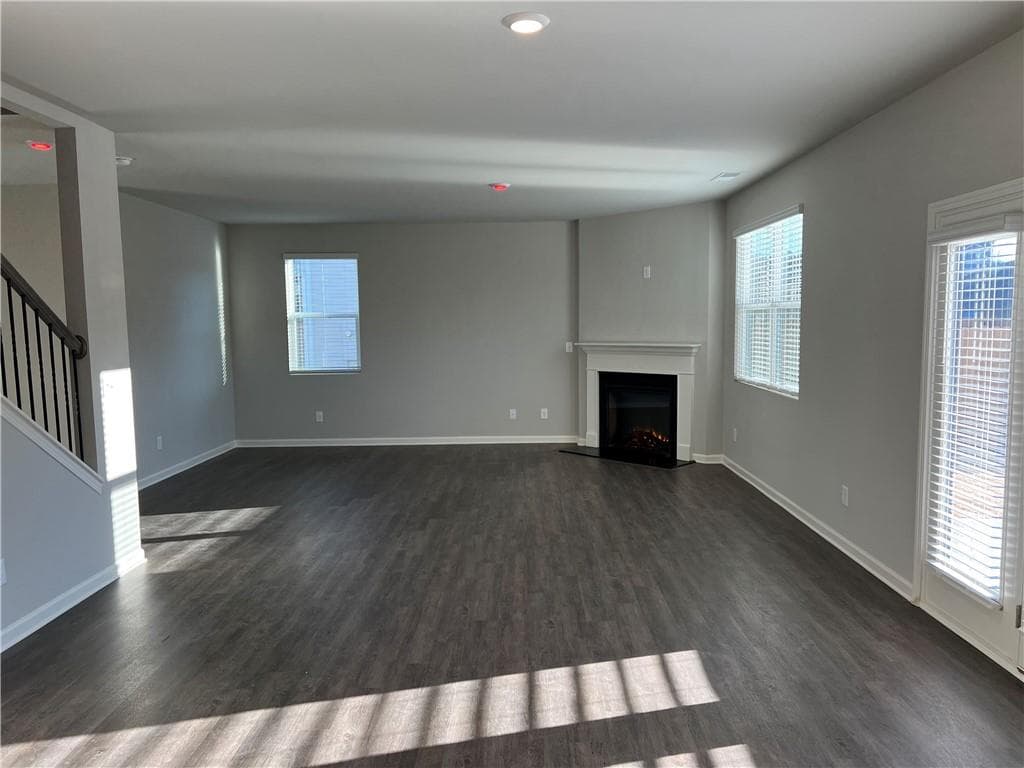 4 bedroom, 3 bathroom, 2,176 sq ft single family residence for rent at 6624 Bluffview Drive, Douglasville, GA 30134 for $2,350 a month — photo 7