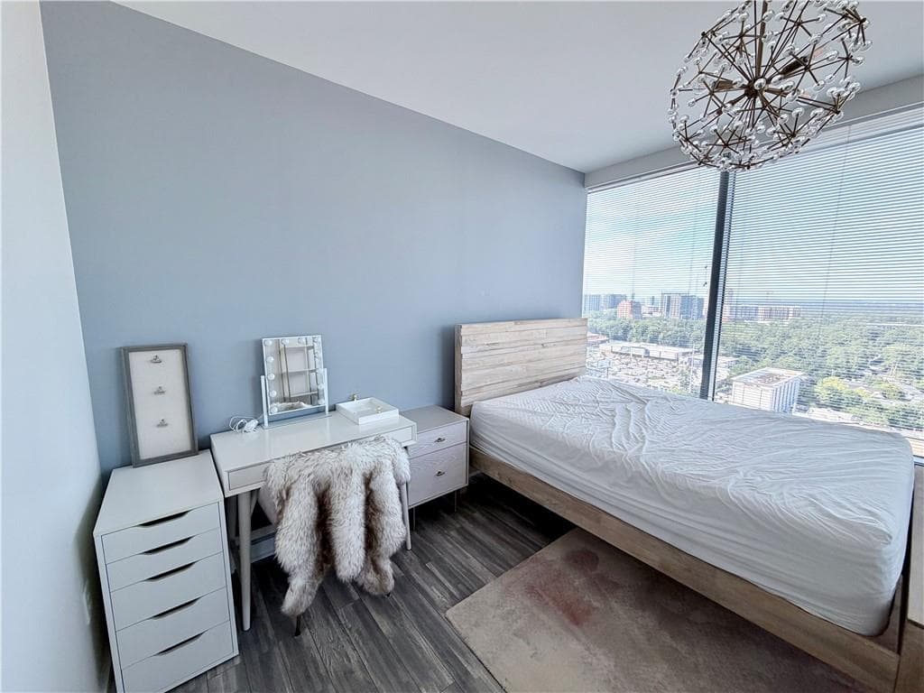 2 bedroom, 2 bathroom, 1,273 sq ft condominium for sale at 3338 Peachtree Road 2502, Atlanta, GA 30326 — photo 10