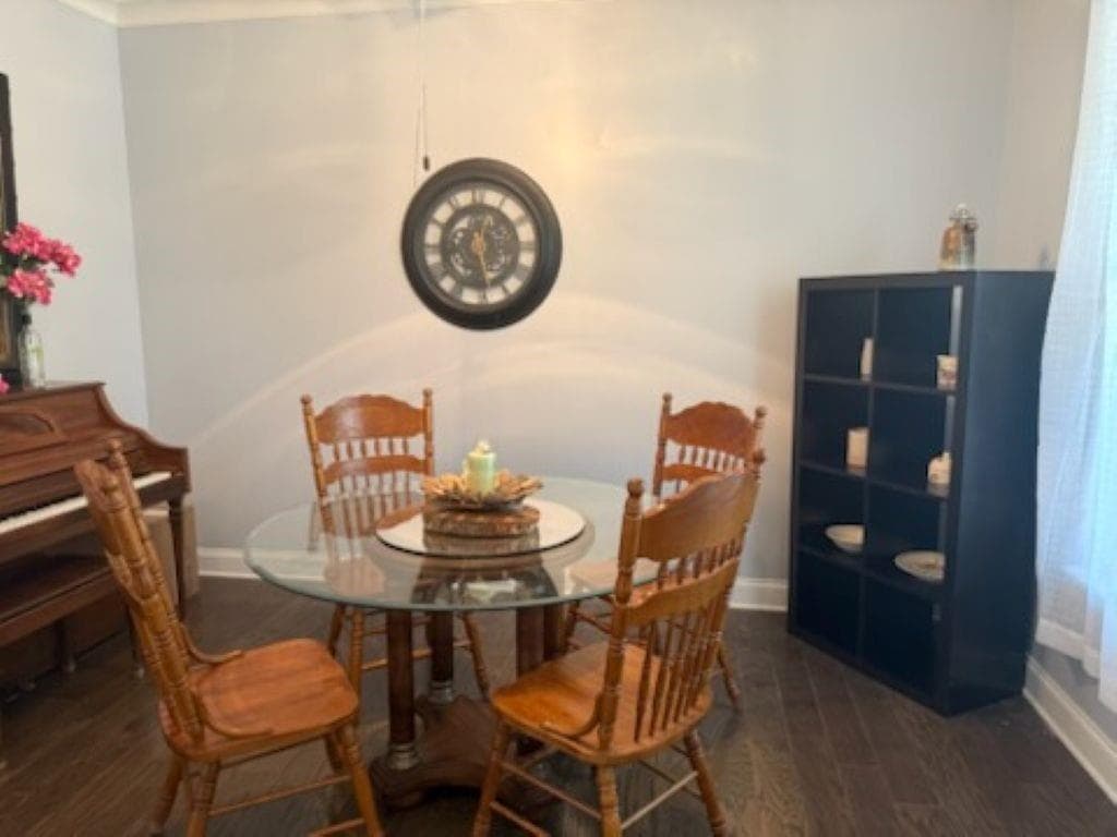 3 bedroom, 3 bathroom, 1,731 sq ft single family residence for sale at 6867 Flagstone Way, Flowery Branch, GA 30542 — photo 4