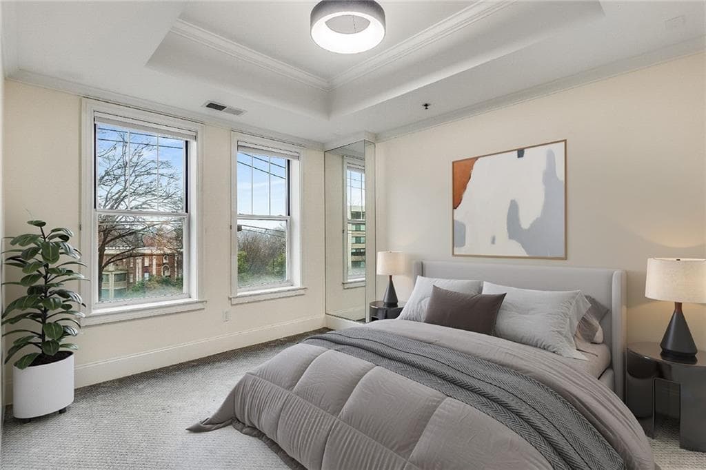 2 bedroom, 2 bathroom, 930 sq ft condominium for sale at 2255 Peachtree Road 522, Atlanta, GA 30309 — photo 10