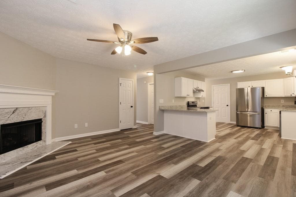 4 bedroom, 3 bathroom, 2,028 sq ft single family residence for sale at 3614 Summit Pines, Decatur, GA 30034 — photo 7