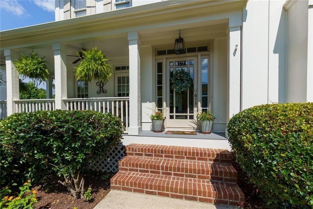 5 bedroom, 4 bathroom, 4,614 sq ft single family residence under contract at 270 Sagamore Cove, Sugar Hill, GA 30518 — photo 4