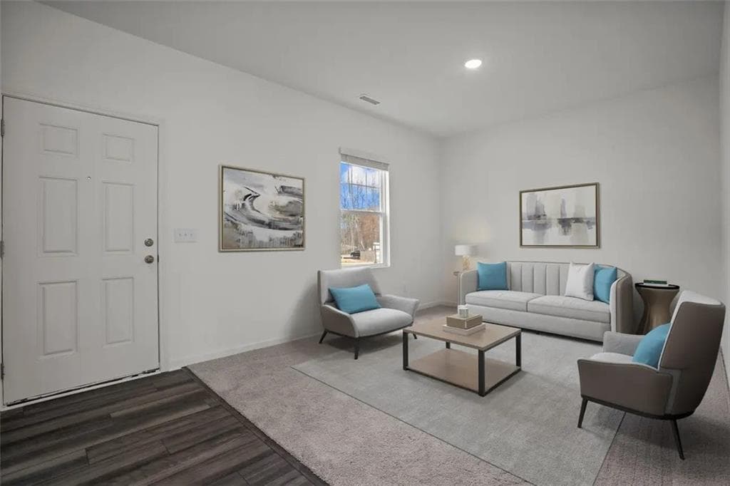 4 bedroom, 3 bathroom, 2,095 sq ft single family residence under contract at 417 Silverton Drive, Dacula, GA 30019 — photo 5