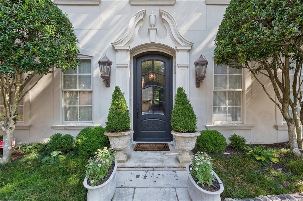 4 bedroom, 5 bathroom, 4,665 sq ft single family residence for sale at 3085 Slaton Drive, number 6, Atlanta, GA 30305 — photo 2