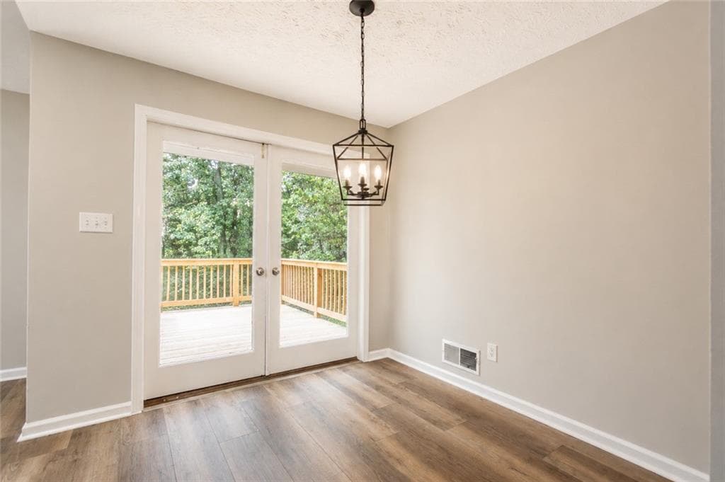 4 bedroom, 3 bathroom, 2,058 sq ft single family residence for sale at 4033 Maxanne Drive, Kennesaw, GA 30144 — photo 8
