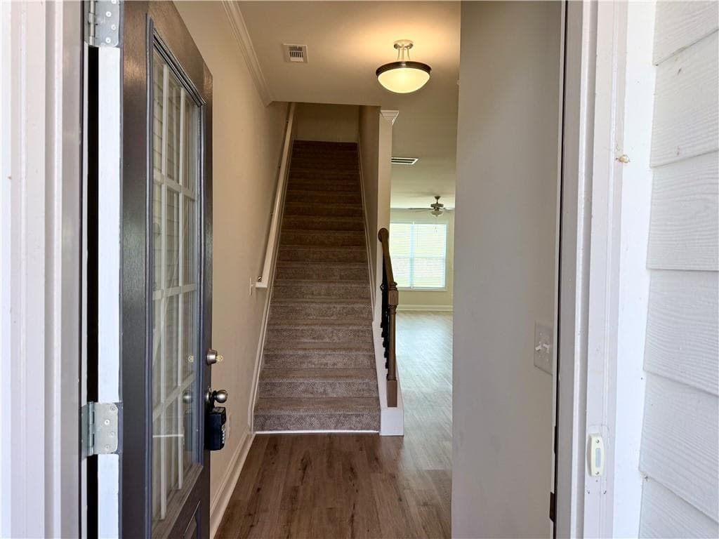 3 bedroom, 3 bathroom, 1,979 sq ft townhouse for rent at 3811 Brookburn Park, Gainesville, GA 30506 for $1,950 a month — photo 2