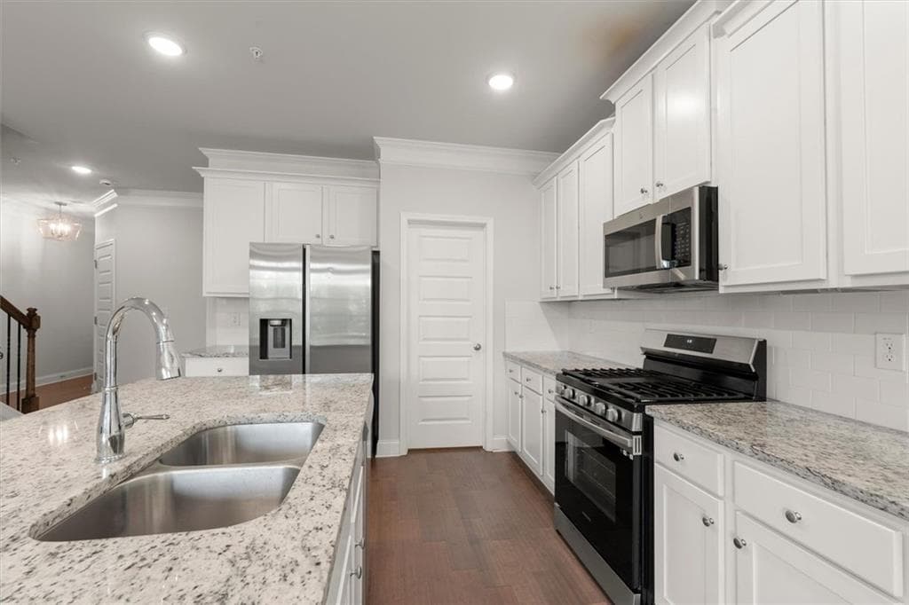 3 bedroom, 3 bathroom, 1,848 sq ft townhouse under contract at 1543 Summer Song Drive, Marietta, GA 30067 — photo 5