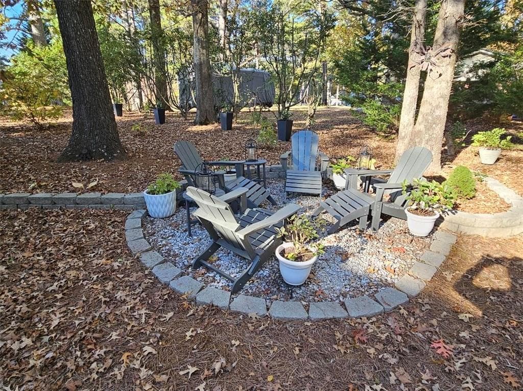 3 bedroom, 3 bathroom, 2,360 sq ft single family residence for sale at 1234 Sunset Drive, Winder, GA 30680 — photo 8