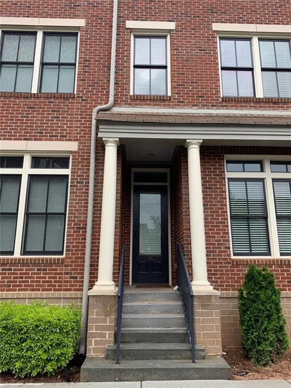 2 bedroom, 3 bathroom, 1,390 sq ft townhouse for rent at 4742 Cypress Commons, Atlanta, GA 30338 for $2,950 a month — photo 2