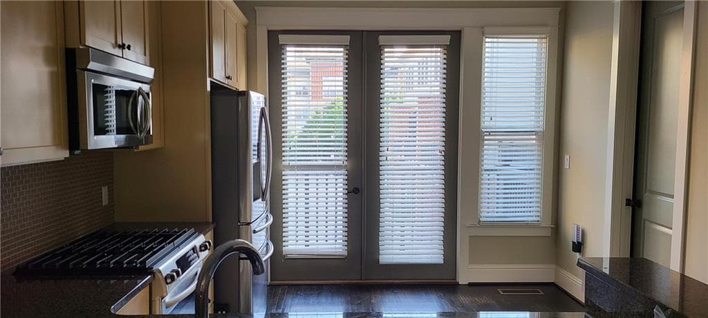 2 bedroom, 3 bathroom, 1,390 sq ft townhouse for rent at 4742 Cypress Commons, Atlanta, GA 30338 for $2,950 a month — photo 4