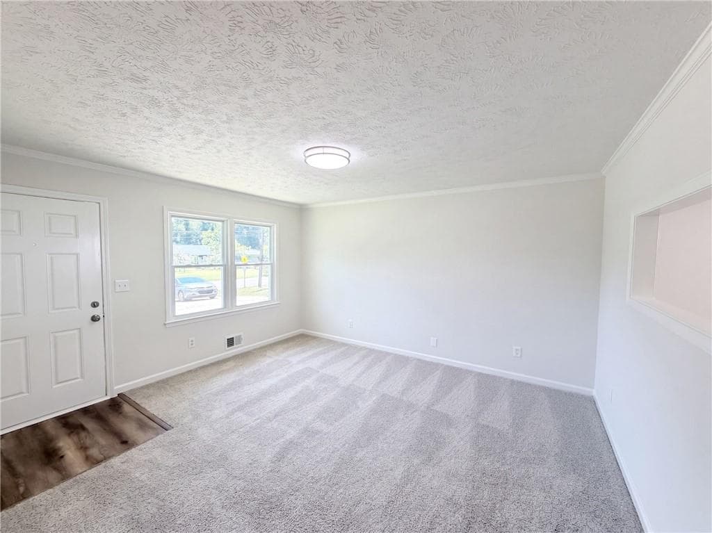 2 bedroom, 2 bathroom, 1,091 sq ft single family residence for sale at 467 Oak Way, Lawrenceville, GA 30046 — photo 3