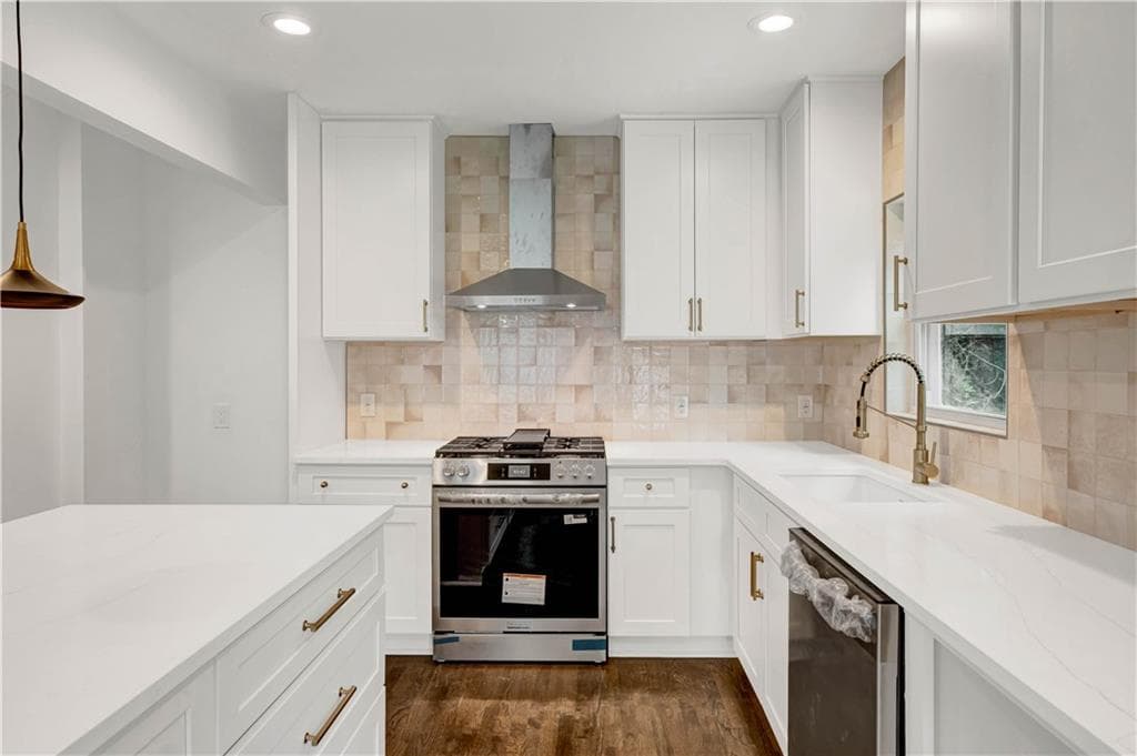 4 bedroom, 4 bathroom, 3,212 sq ft single family residence under contract at 2188 Beecher Road, Atlanta, GA 30311 — photo 7