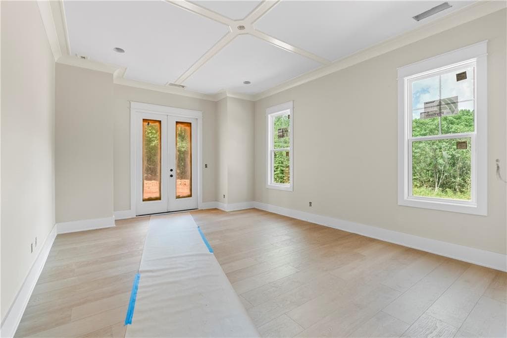 5 bedroom, 3 bathroom, 3,643 sq ft single family residence under contract at 1600 Maxey Road, Bishop, GA 30621 — photo 6