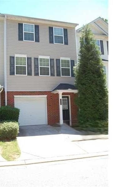 3 bedroom, 3 bathroom, 1,400 sq ft townhouse for sale at 618 Providence Place, Atlanta, GA 30331 — photo 1 of 10