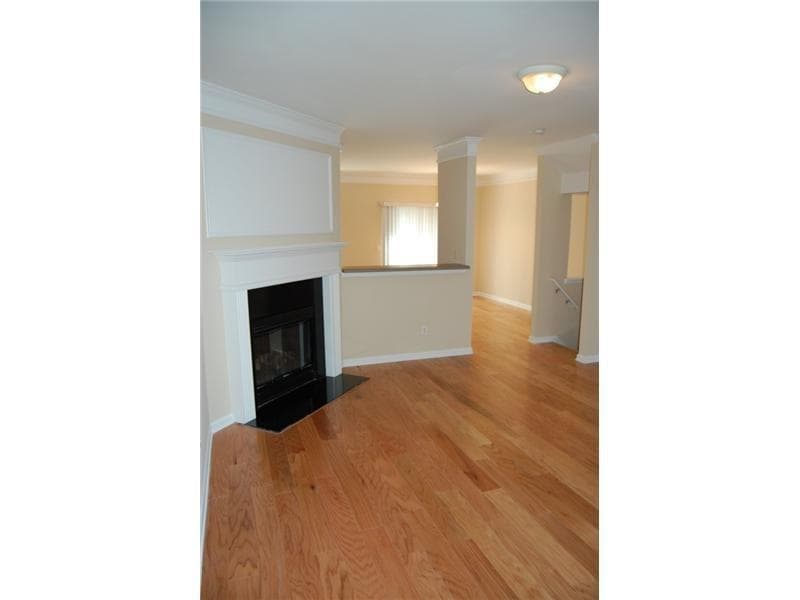 3 bedroom, 3 bathroom, 1,400 sq ft townhouse for sale at 618 Providence Place, Atlanta, GA 30331 — photo 5