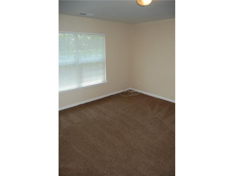 3 bedroom, 3 bathroom, 1,400 sq ft townhouse for sale at 618 Providence Place, Atlanta, GA 30331 — photo 6