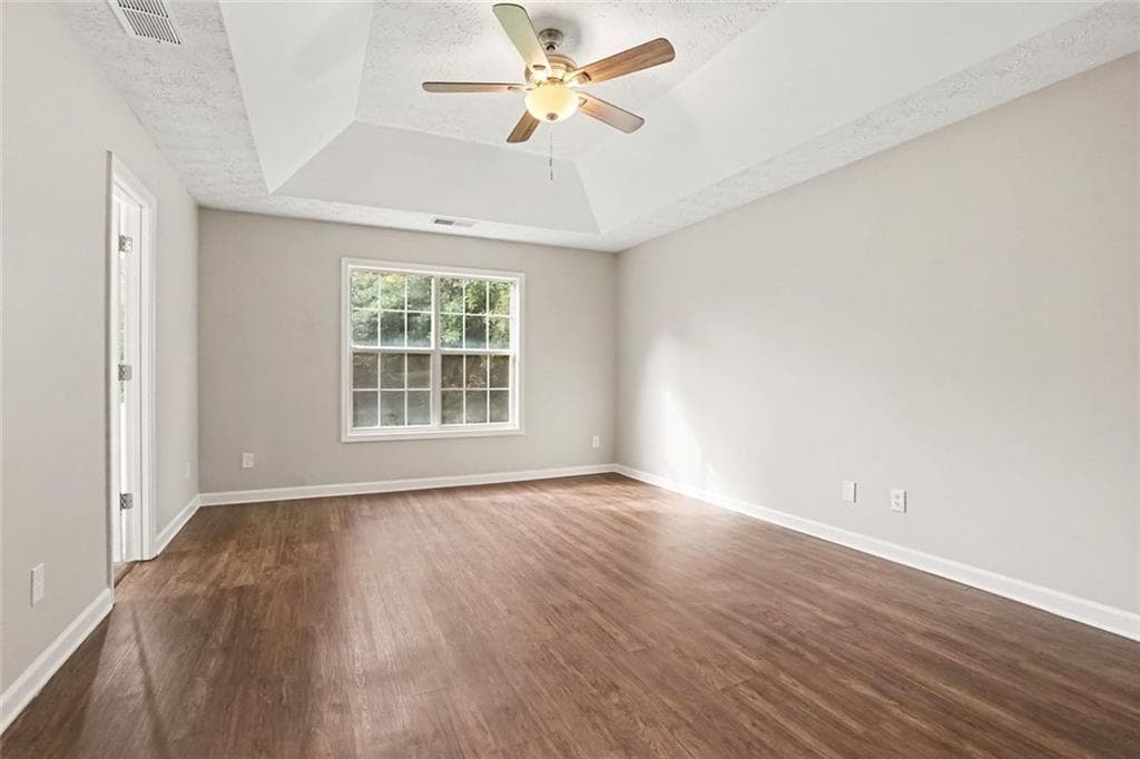 3 bedroom, 2 bathroom, 1,461 sq ft single family residence for sale at 740 Chatham Park Drive, Lawrenceville, GA 30046 — photo 7