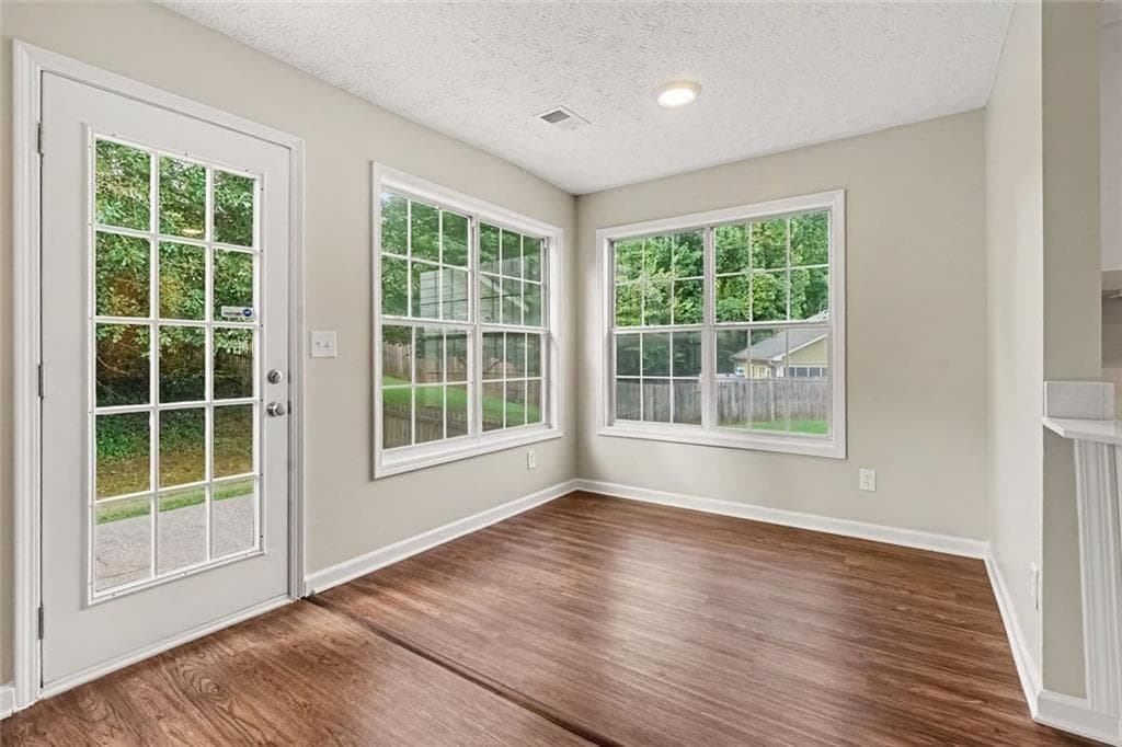 3 bedroom, 2 bathroom, 1,461 sq ft single family residence for sale at 740 Chatham Park Drive, Lawrenceville, GA 30046 — photo 9
