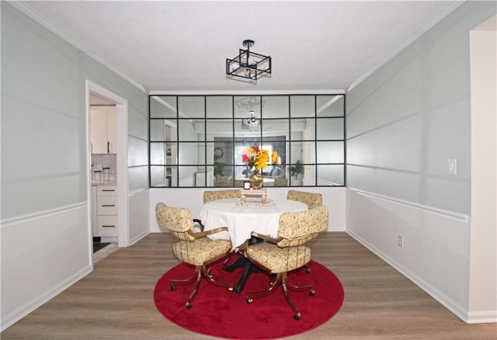 2 bedroom, 2 bathroom, 1,206 sq ft condominium for sale at 6851 Roswell Road H-31, Sandy Springs, GA 30328 — photo 9