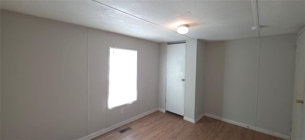 3 bedroom, 2 bathroom single family residence for rent at 2263 Stanley Road, Dacula, GA 30019 for $999 a month — photo 5