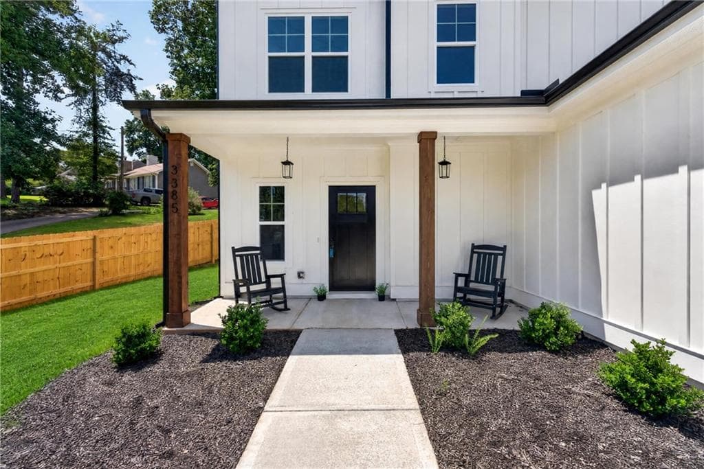 3 bedroom, 3 bathroom, 1,700 sq ft single family residence under contract at 3385 Carlton Road, Cumming, GA 30041 — photo 6