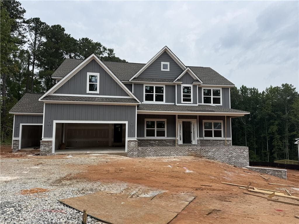 4 bedroom, 3 bathroom, 3,130 sq ft single family residence for sale at 1371 BIRCH Way, Loganville, GA 30052