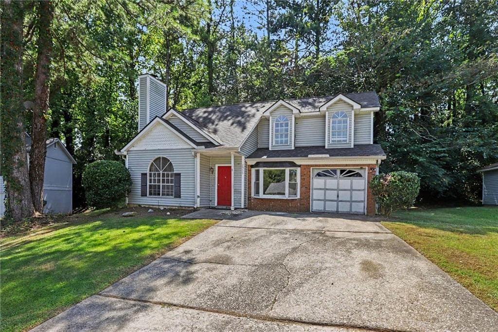 3 bedroom, 3 bathroom, 1,405 sq ft single family residence under contract at 2955 Sugarcreek Lane, Atlanta, GA 30316 — photo 3