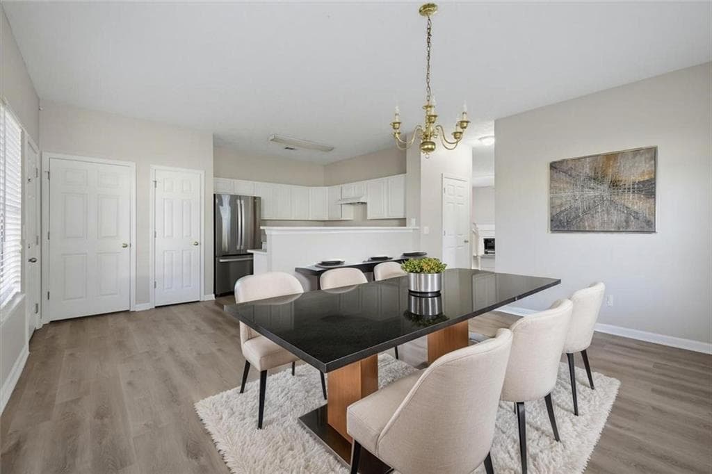 3 bedroom, 3 bathroom, 1,874 sq ft single family residence for sale at 4060 Robin Circle, College Park, GA 30349 — photo 8