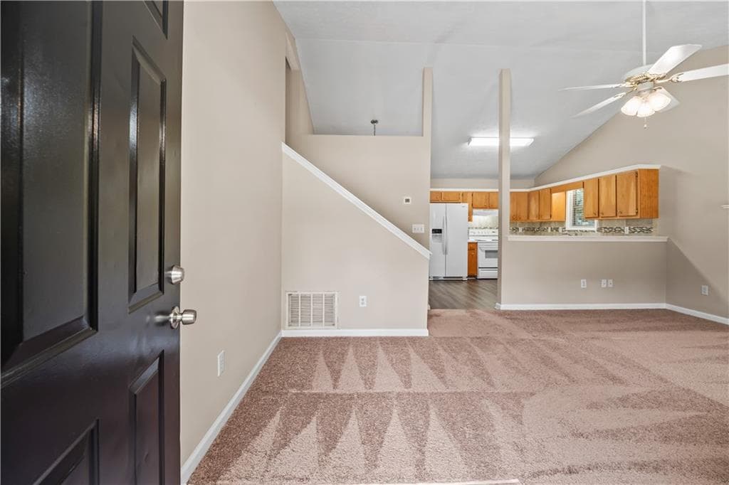 3 bedroom, 2 bathroom, 1,308 sq ft single family residence under contract at 2800 Tumblewood Trail, Gainesville, GA 30507 — photo 8