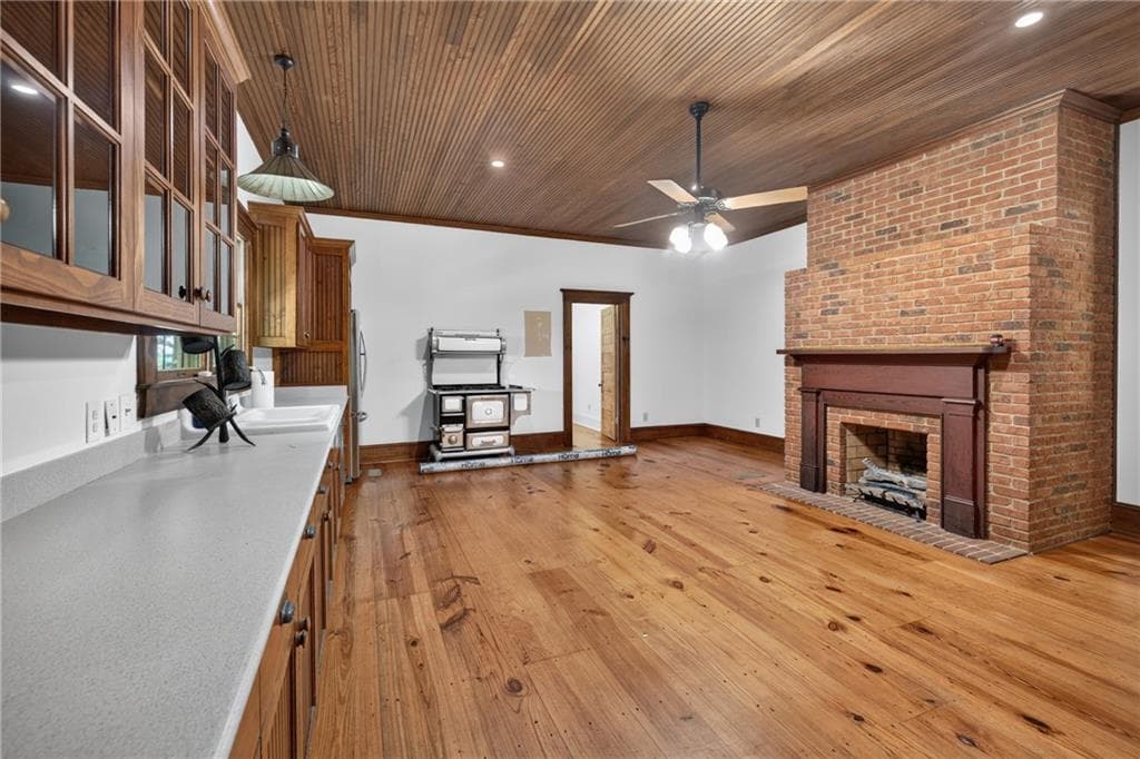 4 bedroom, 3 bathroom, 3,324 sq ft single family residence for sale at 330 Park Road, Eatonton, GA 31024 — photo 9