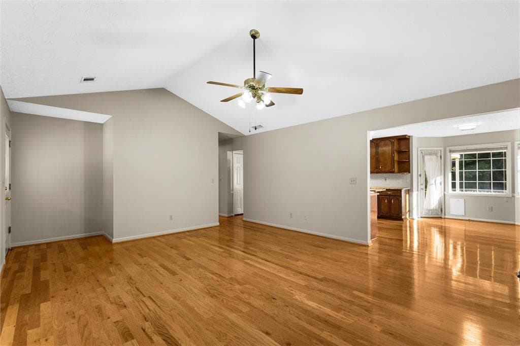 3 bedroom, 2 bathroom, 1,939 sq ft single family residence for sale at 842 Twin Oaks Drive, Monroe, GA 30655 — photo 7