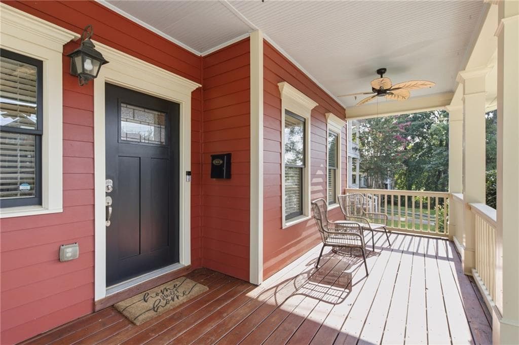 3 bedroom, 3 bathroom, 2,070 sq ft single family residence under contract at 604 Mead Street, Atlanta, GA 30312 — photo 5