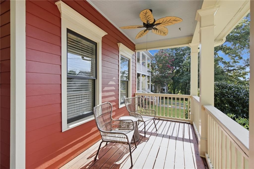 3 bedroom, 3 bathroom, 2,070 sq ft single family residence under contract at 604 Mead Street, Atlanta, GA 30312 — photo 6