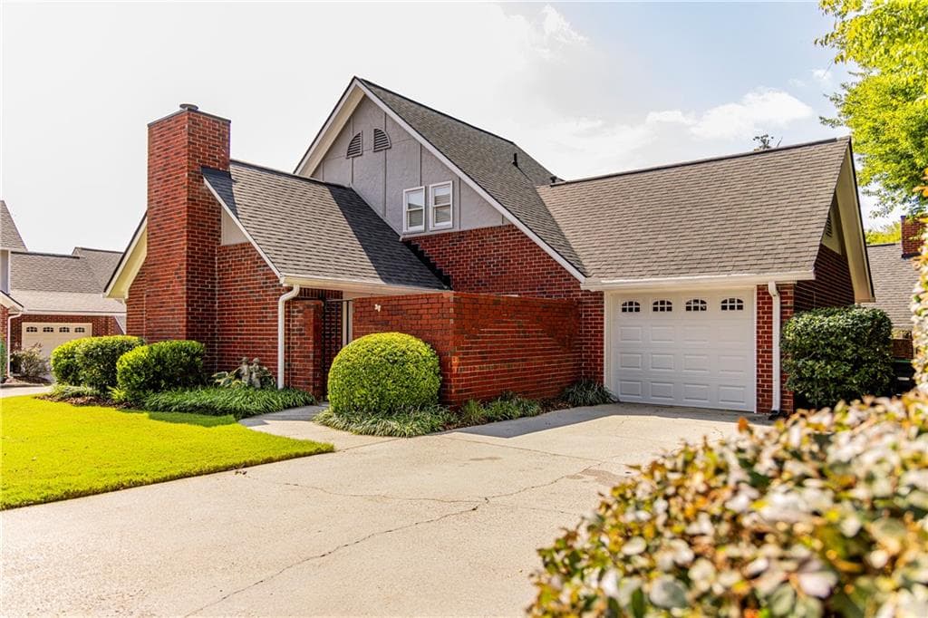 2 bedroom, 2 bathroom, 1,523 sq ft condominium for sale at 2 Robin St 5, Rome, GA 30165 — photo 2