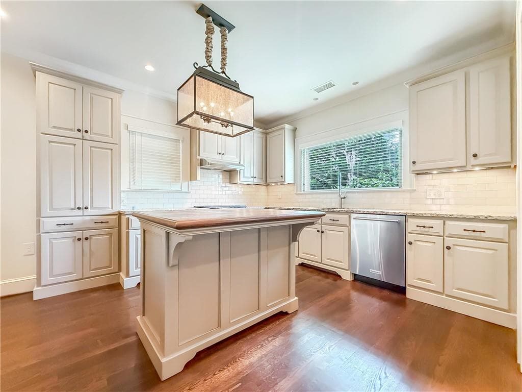 3 bedroom, 2 bathroom, 1,602 sq ft single family residence for rent at 598 Main Street, Palmetto, GA 30268 for $2,600 a month — photo 9