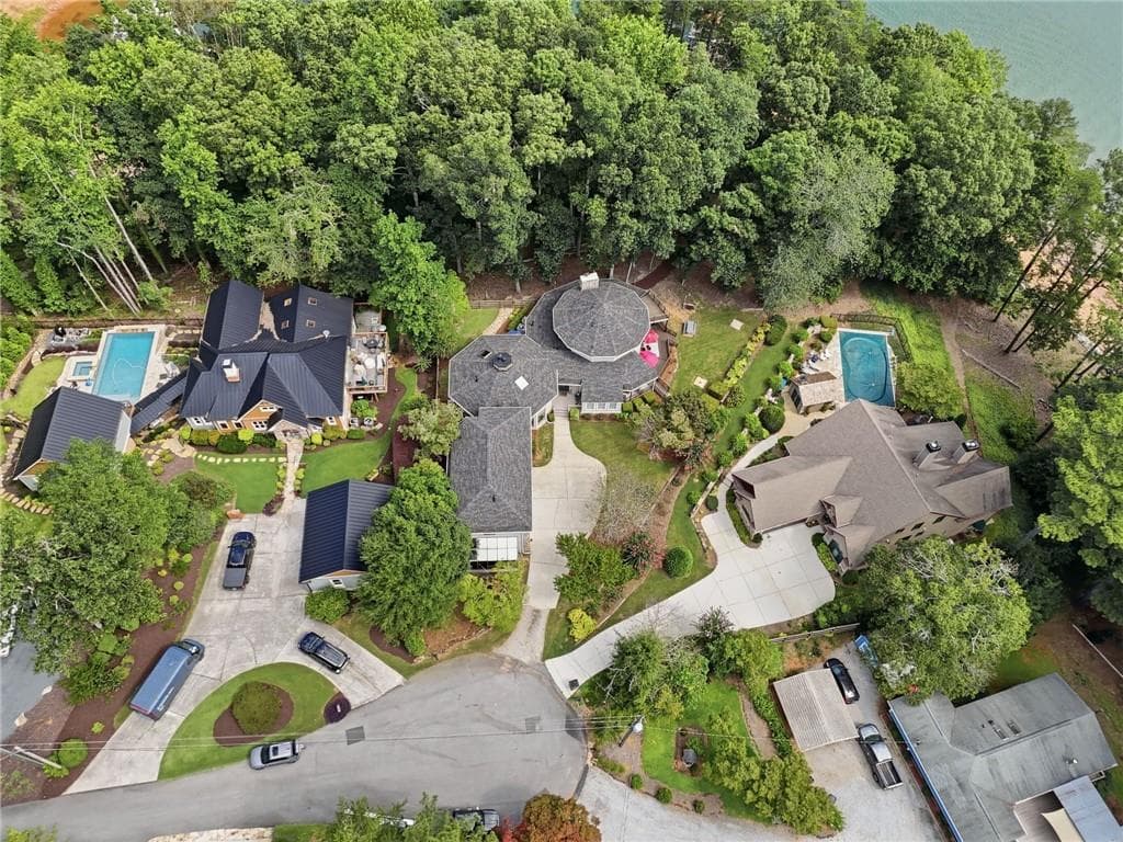5 bedroom, 5 bathroom, 4,551 sq ft single family residence for sale at 49 Dogwood Court, Dawsonville, GA 30534 — photo 6