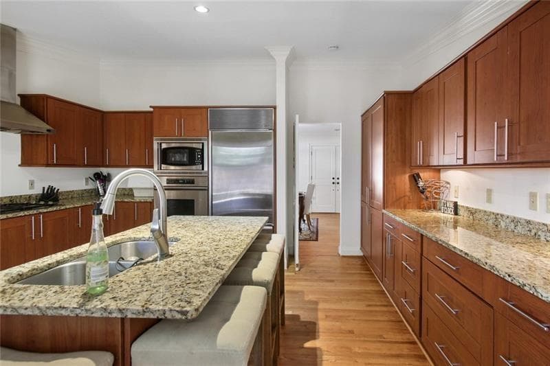 5 bedroom, 4 bathroom, 3,762 sq ft single family residence for rent at 1930 Wildwood Place, Atlanta, GA 30324 for $6,500 a month — photo 8