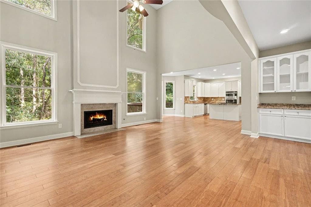 5 bedroom, 4 bathroom, 3,202 sq ft single family residence under contract at 1249 Wood Iris Lane, Lawrenceville, GA 30045 — photo 6
