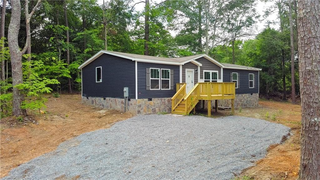 3 bedroom, 2 bathroom, 1,530 sq ft single family residence for sale at 25 Lewis Barrett Boulevard, Rome, GA 30161