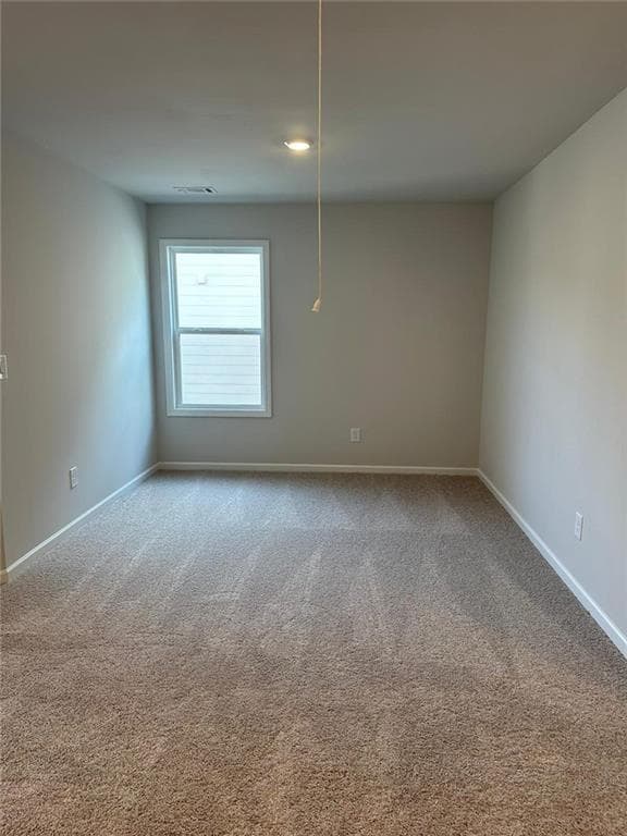 3 bedroom, 3 bathroom, 2,016 sq ft single family residence for rent at 3633 Dover Run Lane, Loganville, GA 30052 for $2,500 a month — photo 7