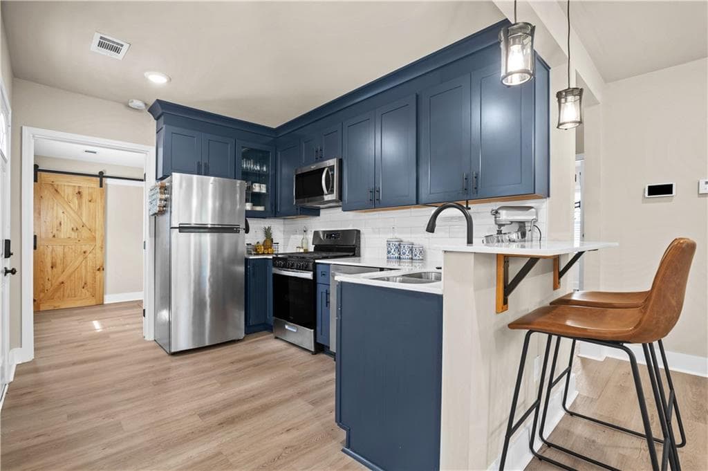 3 bedroom, 2 bathroom, 1,151 sq ft single family residence under contract at 3240 Stratton Lane, Scottdale, GA 30079 — photo 8