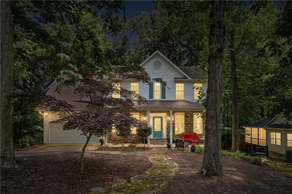 4 bedroom, 4 bathroom, 2,140 sq ft single family residence for sale at 4050 Shelby Lane, Cumming, GA 30041 — photo 2